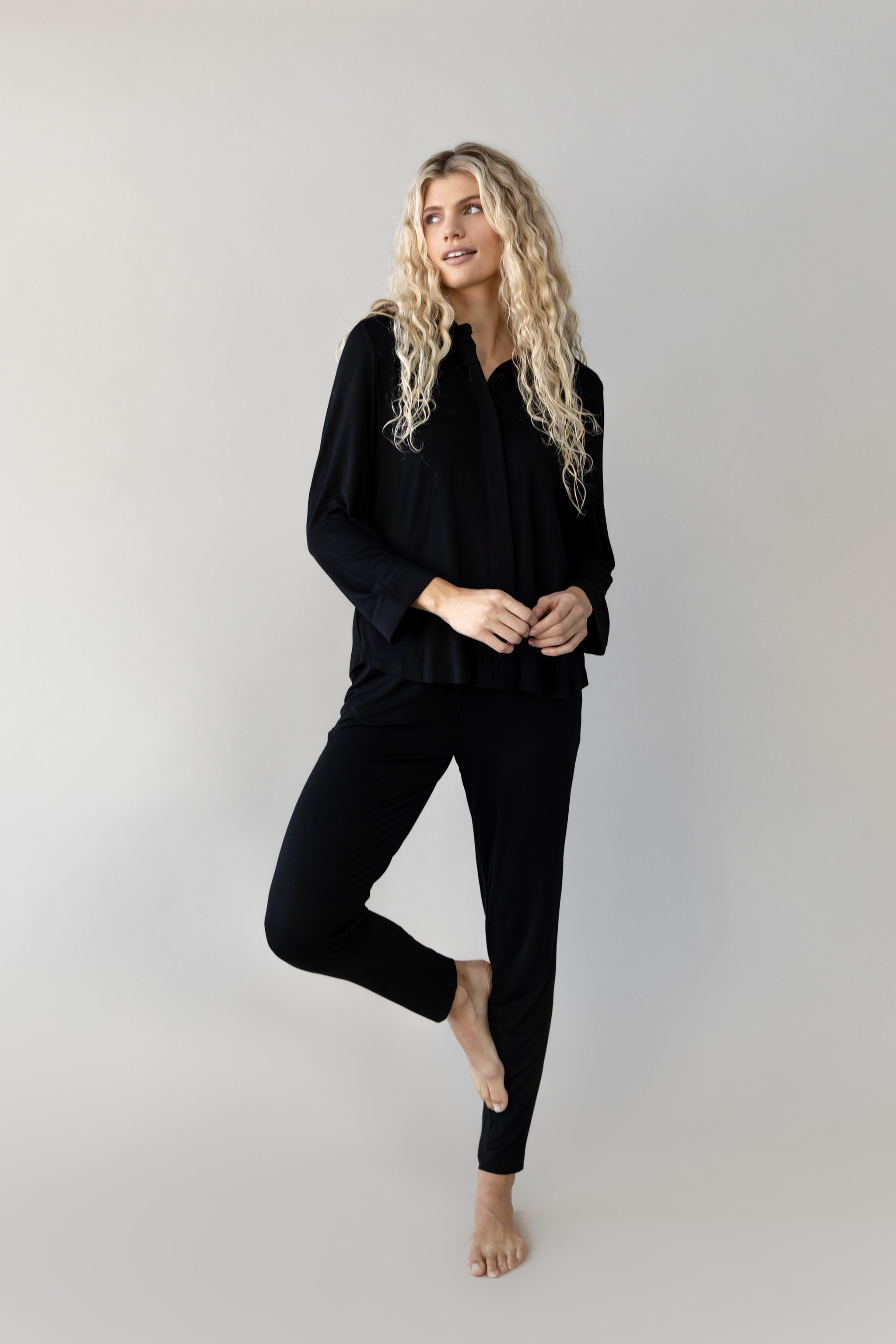 Women's Bamboo Stretch-Knit Collared Long Sleeve Button Down - Last Chance
