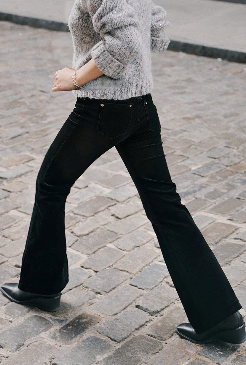 Cody Corduroy Flared Pants - Black
